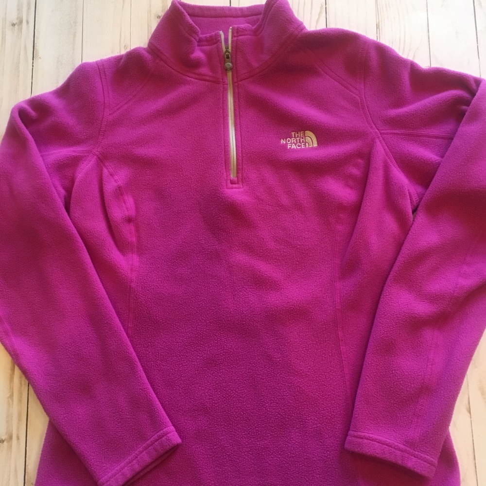 Women’s Pink North Face Pullover Size-Small